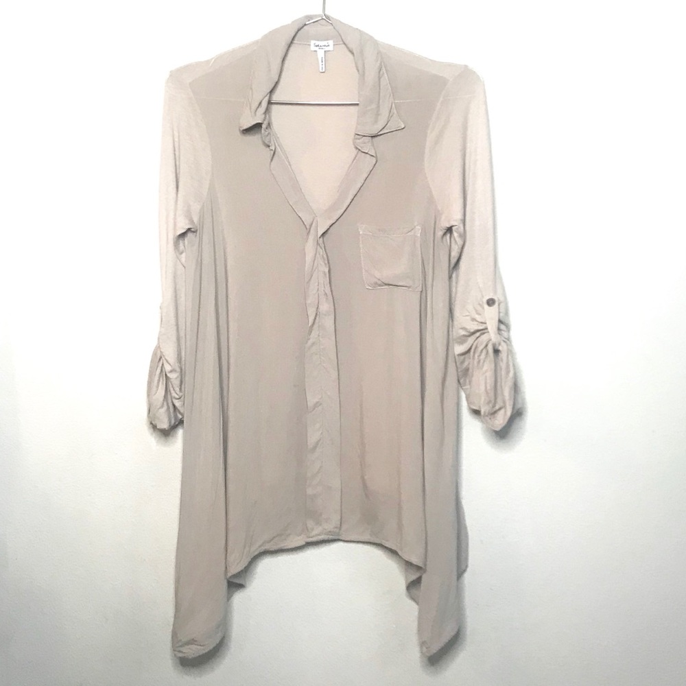 SPLENDID Hi Lo Top